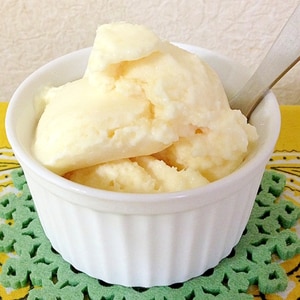 パイナップル缶☆簡単アイスクリーム